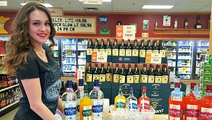 Are liquor stores open on Columbus Day in New Hampshire?